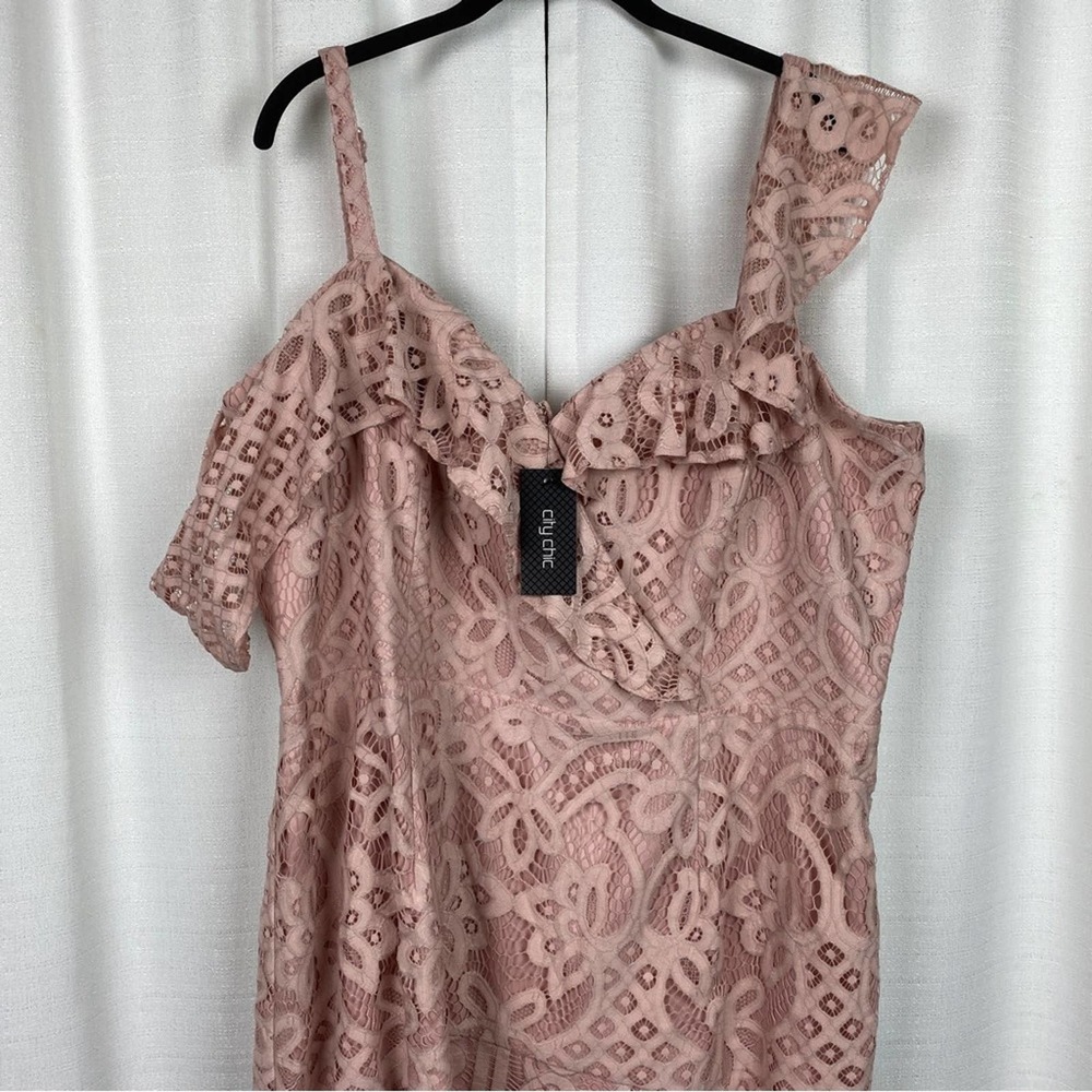 Plus Size Pink Lace Ruffle-Trim Maxi Dress - Picture 6 of 16